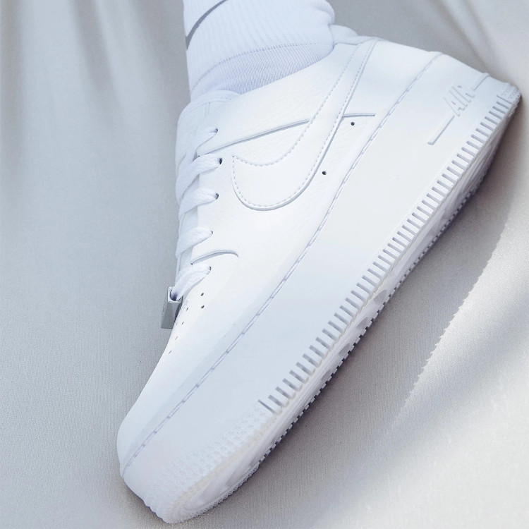 کفش زنانه نایکی مدل Nike Air Force 1 Sage Low AR5339