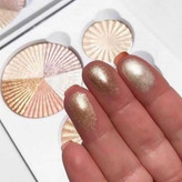 پالت هایلایتر 8 رنگ افرا Ofra مدل Glow Up