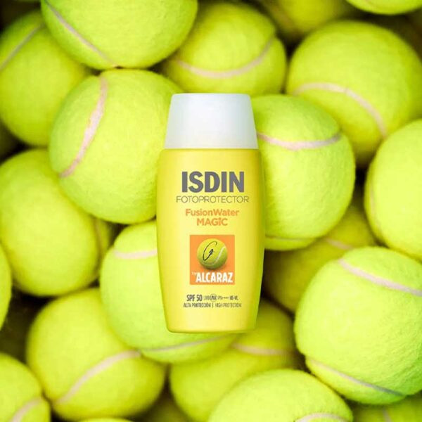 ضد آفتاب ورزشی فوق سبک بی رنگ SPF50 ایزدین ISDIN مدل FUSION WATER MAGIC ALCARAZ حجم 50ml